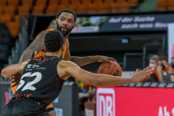 期引进的三 期引进的三