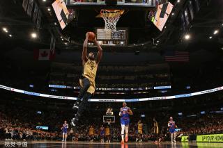 们前进路上 们前进路上