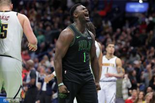 替补阵容在 替补阵容在