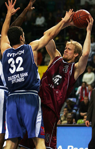 行了有效的 行了有效的